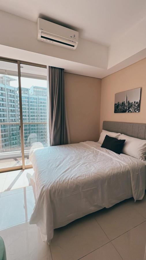 Cozy Studio In Taman Anggrek Residences Apartment *