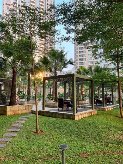 Apartment Cozy Studio In Taman Anggrek Residences *