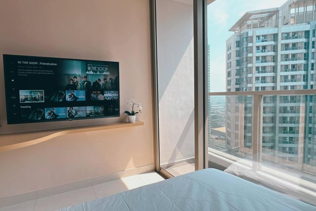 Apartment Cozy Studio In Taman Anggrek Residences *